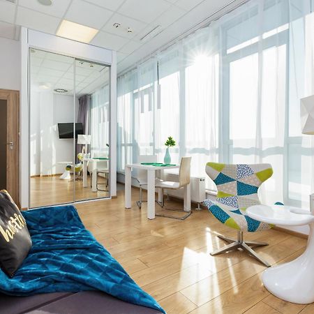 Varsovia Apartments Warsaw By Noclegi Renters Buitenkant foto